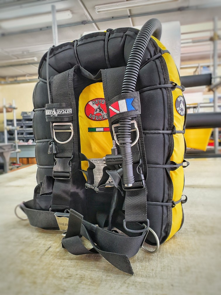 Key J 18 | BCD | DiveSystem Key J 18 | BCD | DiveSystem
